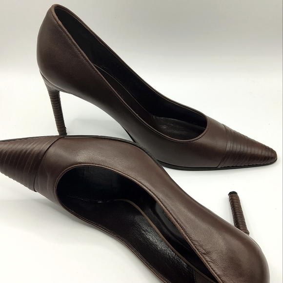 Bottega Veneta Vintage Stiletto Pumps - EUC - Picture 15 of 16